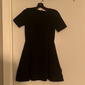 AQUA Black mini short sleeve dress